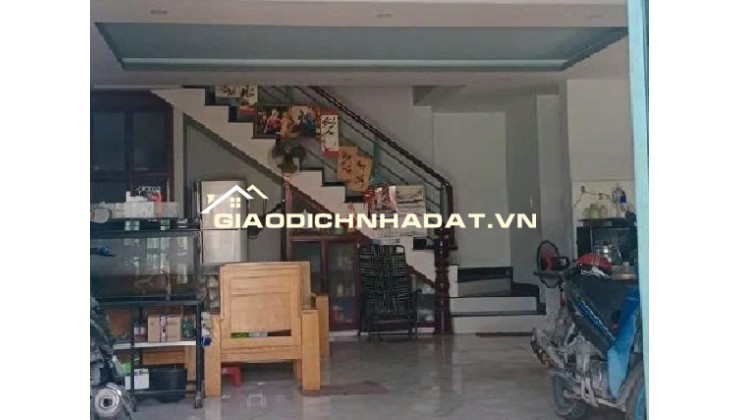 Bán nhà mặt phố Lò Lu, 4,5 triệu, 65m2, view đẹp, uy tín, Trường Thạnh, Q9, HCM